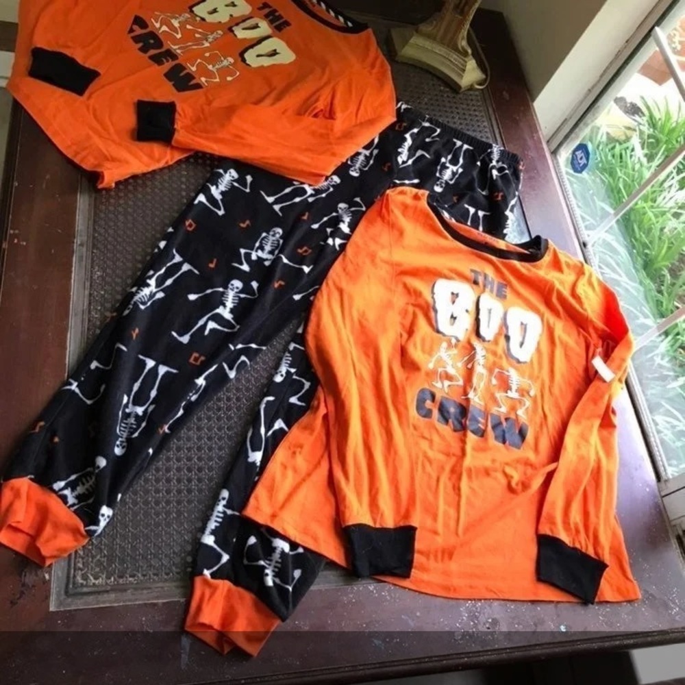 Halloween Sleepwear (Lot 3)